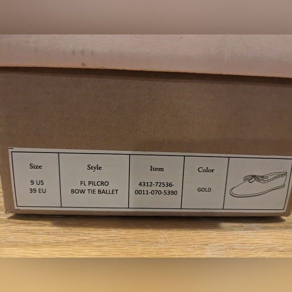 Pilcro Bow Tie Ballet Flat Size 9 - Picture 5 of 6